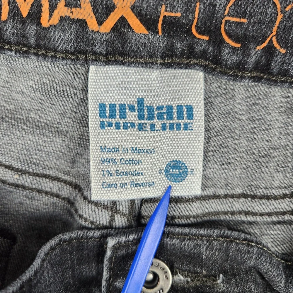 Urban Pipeline Jeans Mens 36x30 Black Denim Whiskered Max Flex Slim Straight Leg